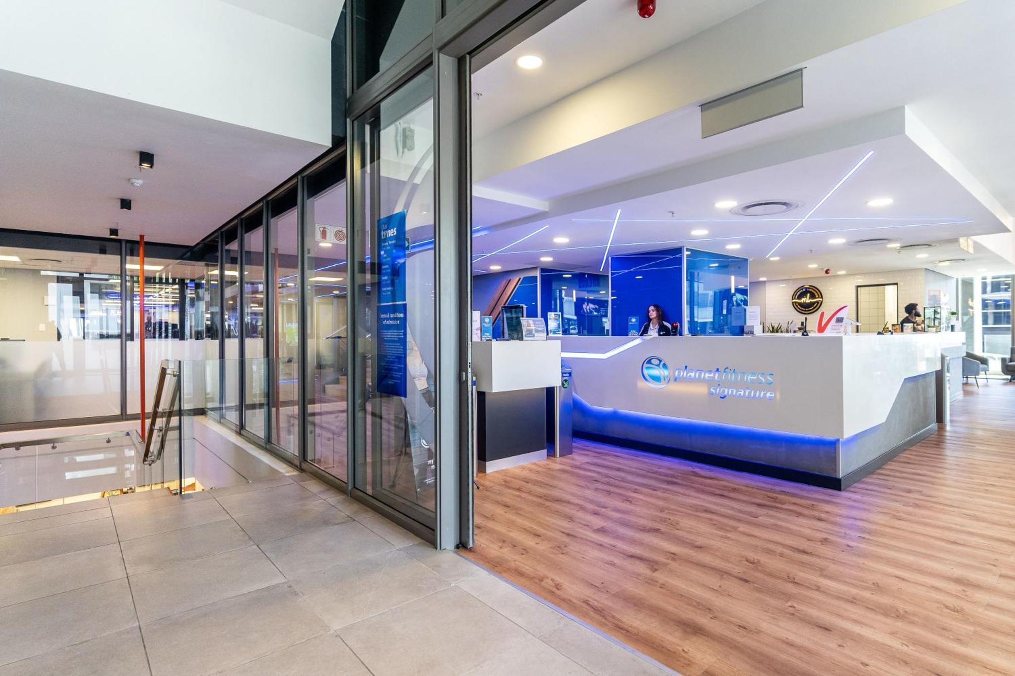 The Rose 505: Stylish Centre