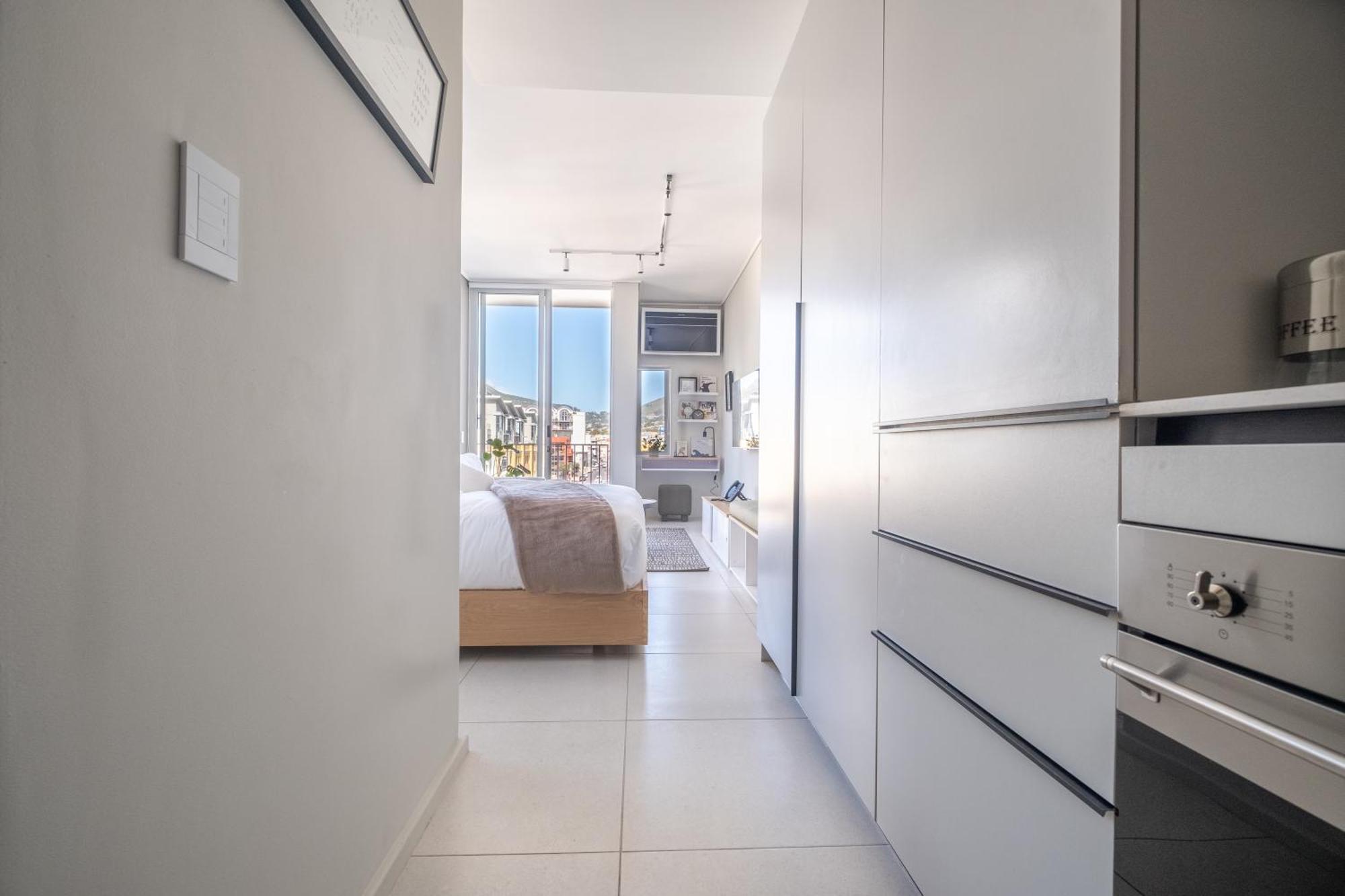 The Rose 505: Stylish Centre Cape Town