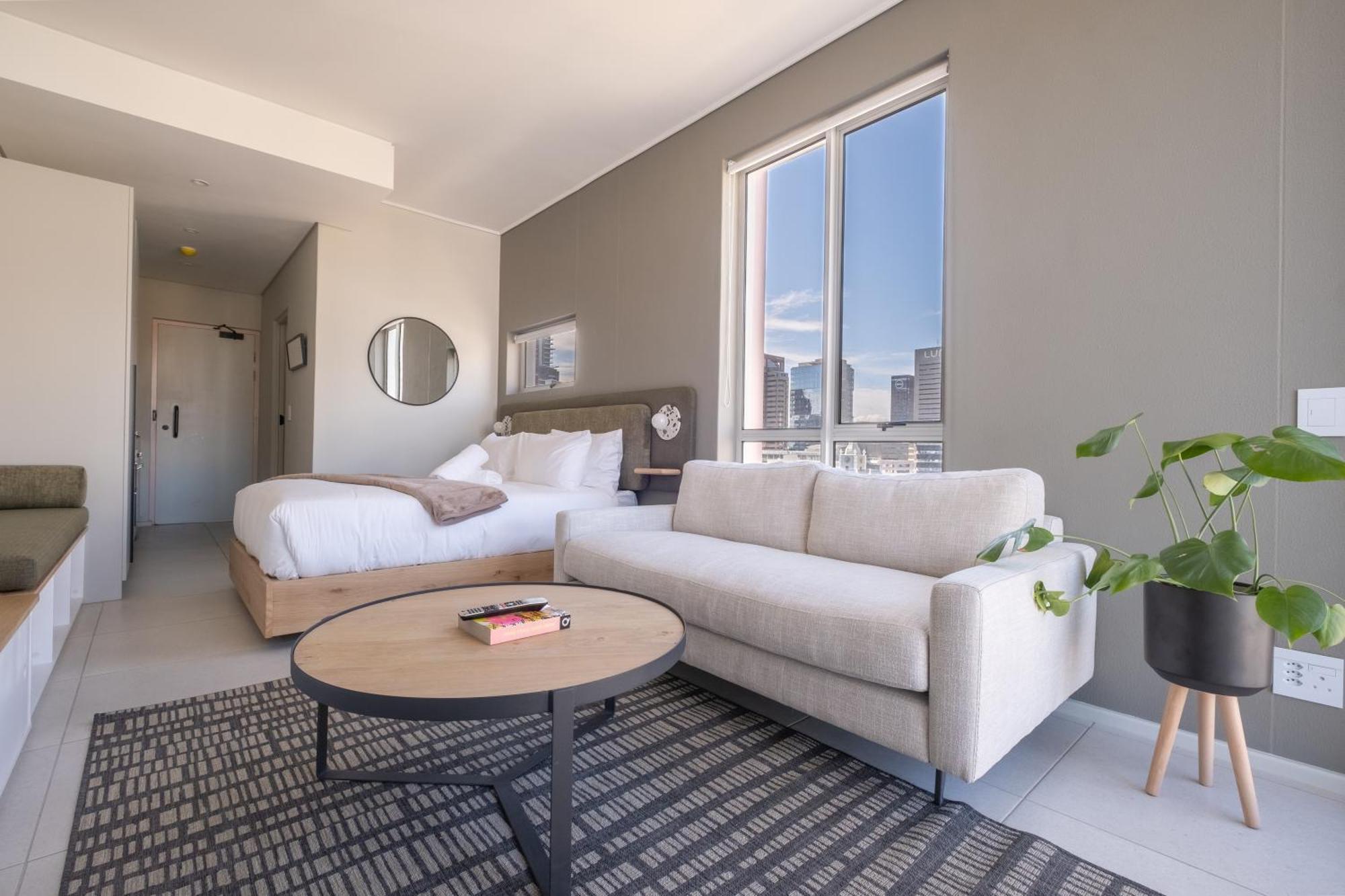 Apartment The Rose 505: Stylish Centre Cape Town