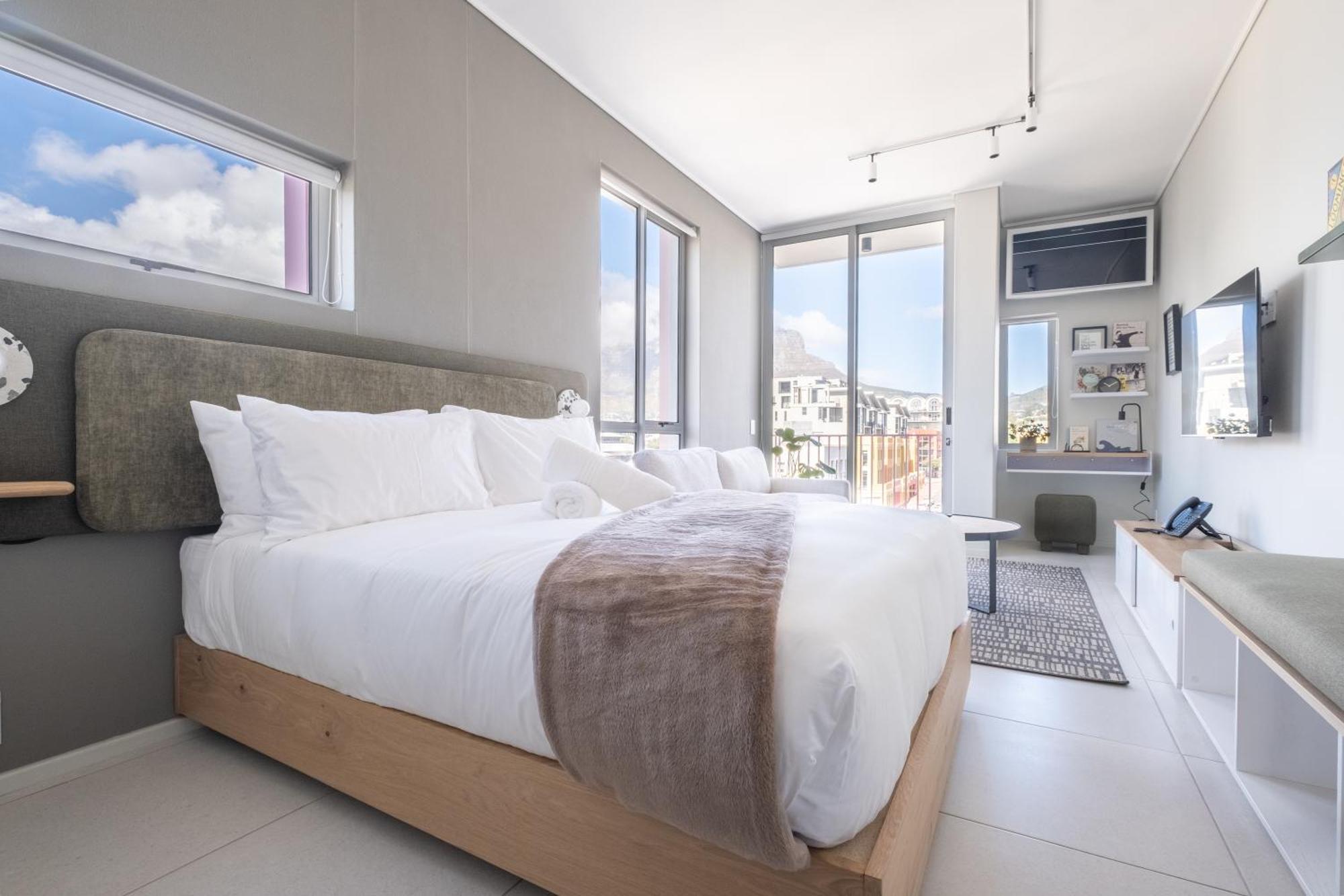 Apartment The Rose 505: Stylish Centre Cape Town