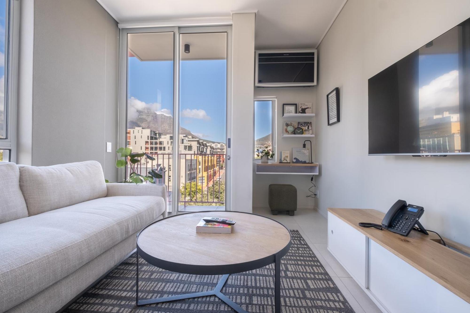 The Rose 505: Stylish Centre * Cape Town
