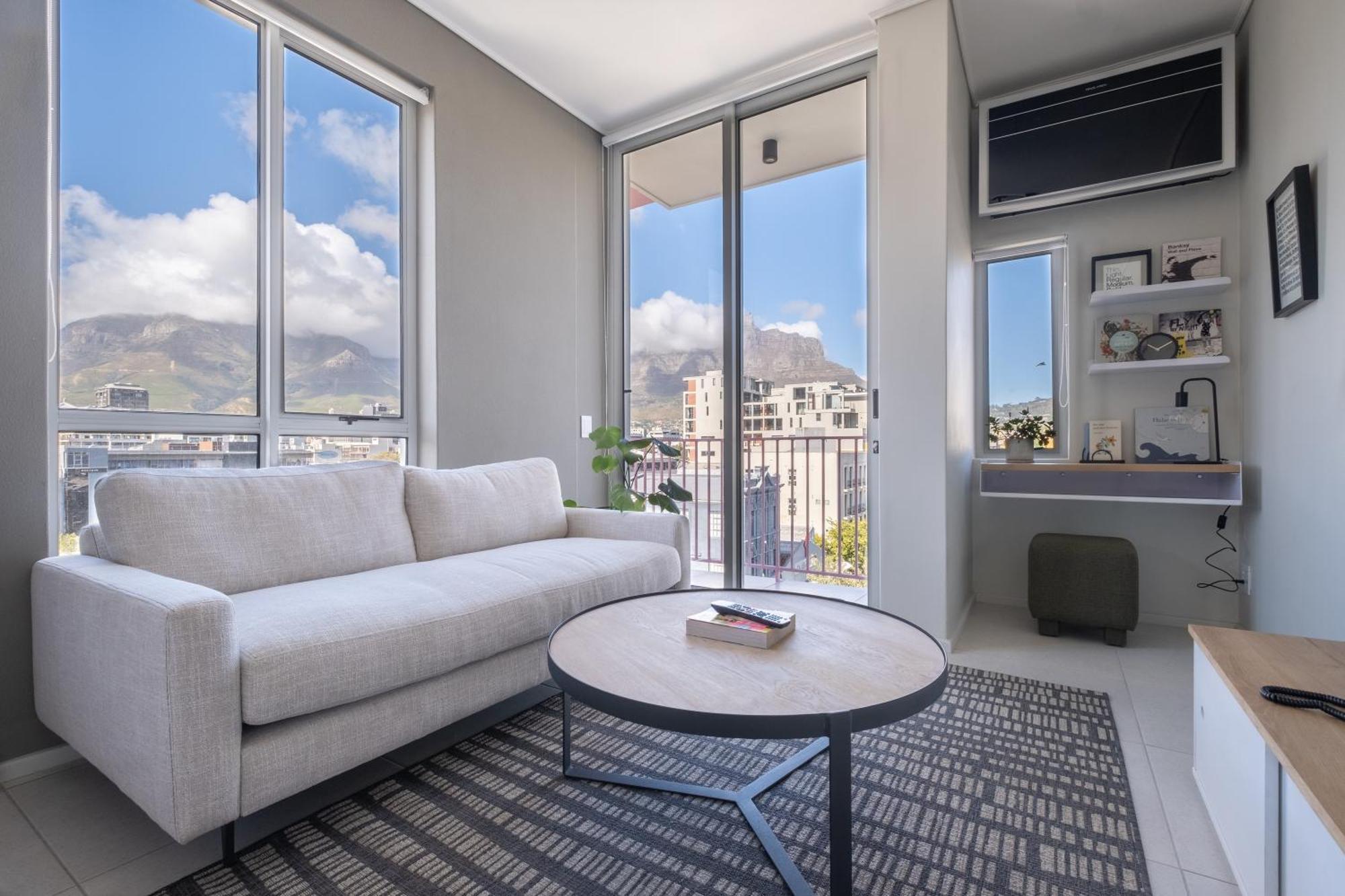 The Rose 505: Stylish Centre Cape Town